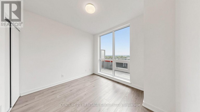 718 - 8888 YONGE STREET, Richmond Hill (South Richvale), Ontario, L4C5V6