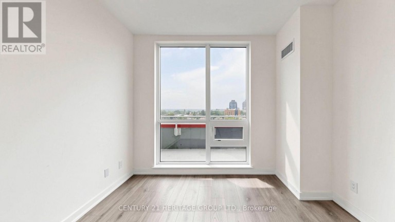 718 - 8888 YONGE STREET, Richmond Hill (South Richvale), Ontario, L4C5V6