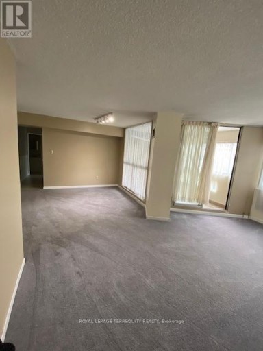 604 - 50 ELM DRIVE E, Mississauga (Mississauga Valleys), Ontario, L5A3X2