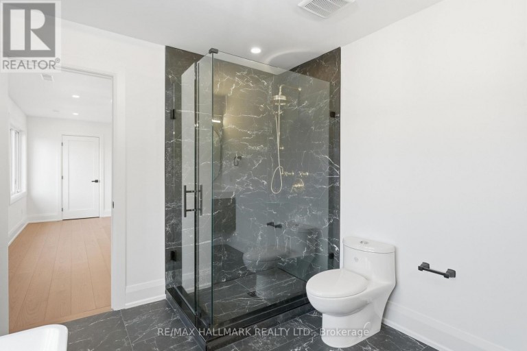 49 GREENDOWNS DRIVE, Toronto (Scarborough Village), Ontario, M1M2G6
