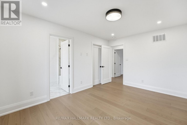49 GREENDOWNS DRIVE, Toronto (Scarborough Village), Ontario, M1M2G6