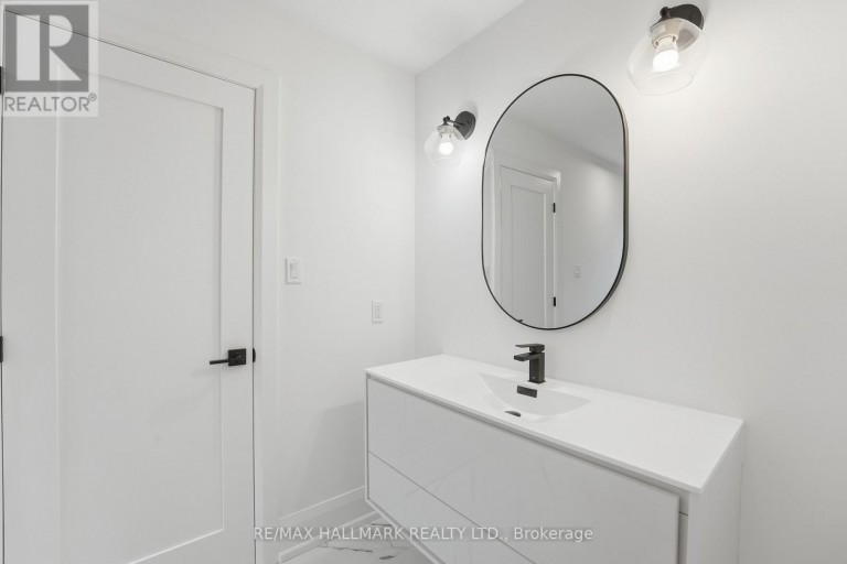 49 GREENDOWNS DRIVE, Toronto (Scarborough Village), Ontario, M1M2G6