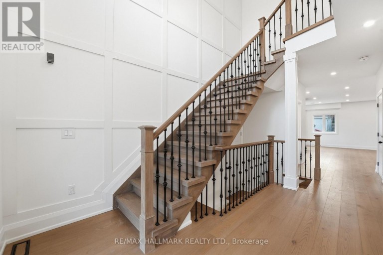 49 GREENDOWNS DRIVE, Toronto (Scarborough Village), Ontario, M1M2G6