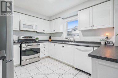 339 DANIEL CRESCENT Centre Wellington (Elora/Salem) Ontario photo 7