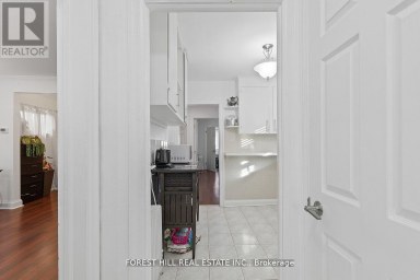 55 HARTLEY AVENUE Toronto (Briar Hill-Belgravia) Ontario photo 5