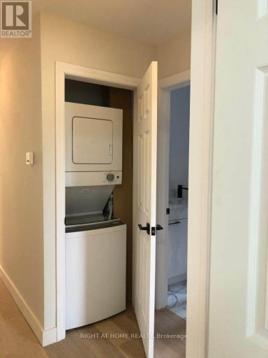 39 DEVINS DRIVE, Aurora (Aurora Heights), Ontario, L4G2Z3