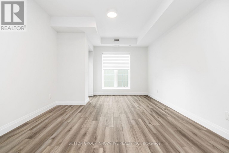 105 - 153 WILSON STREET W, Hamilton (Ancaster), Ontario, L0R1C0
