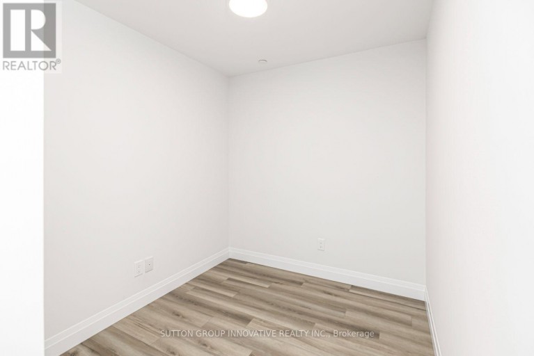 105 - 153 WILSON STREET W, Hamilton (Ancaster), Ontario, L0R1C0
