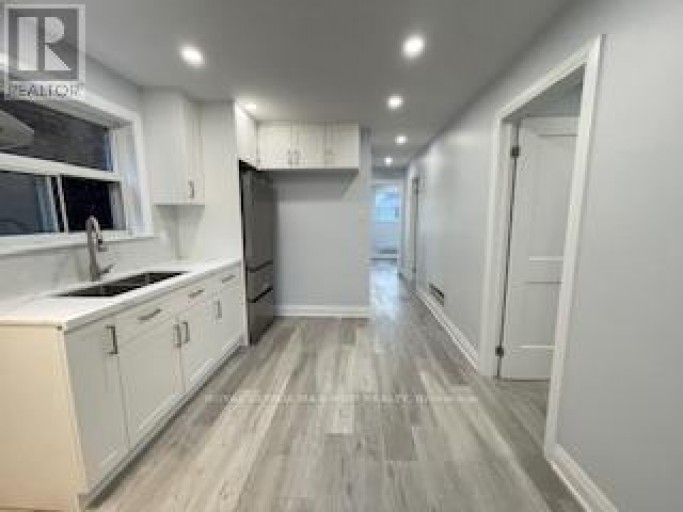 2 - 198 MARKHAM STREET, Toronto (Trinity-Bellwoods), Ontario, M6J2G6