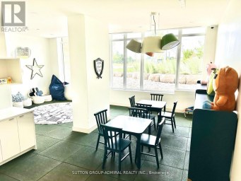 302 - 10 DEERLICK COURT Toronto (Parkwoods-Donalda) Ontario photo 8