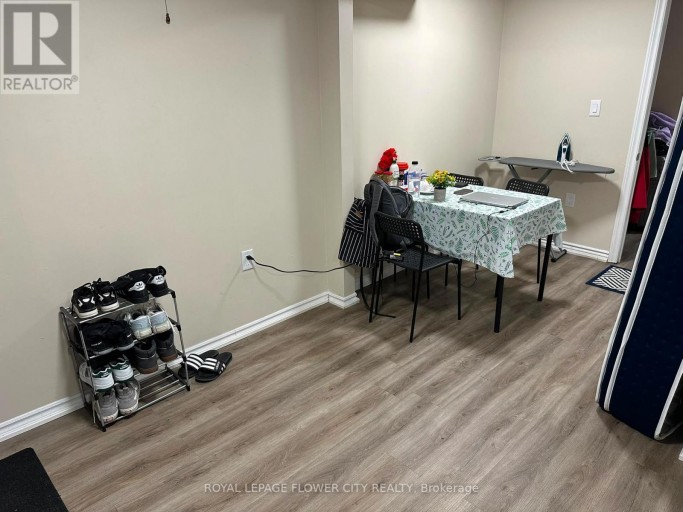 BASEMENT - 5435 RICHMEADOW MEWS, Mississauga (Hurontario), Ontario, L4Z3T5