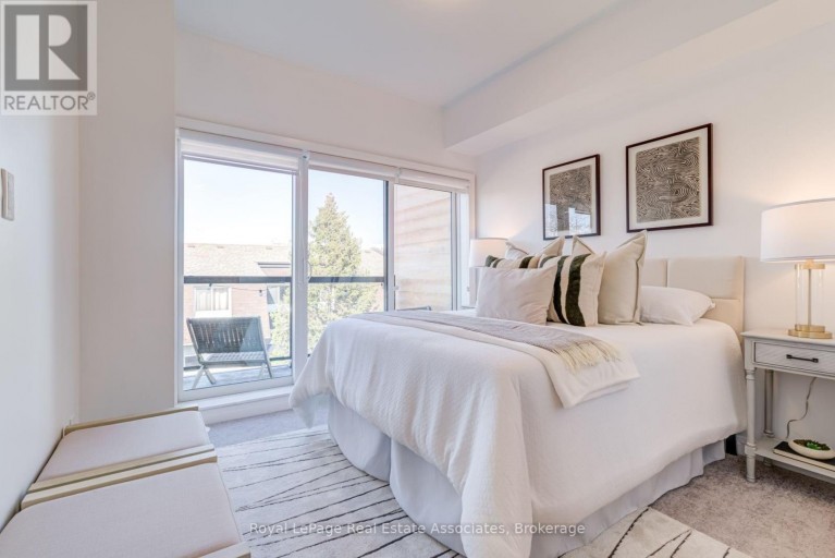 236 - 1145 JOURNEYMAN LANE, Mississauga (Clarkson), Ontario, L5J0B5