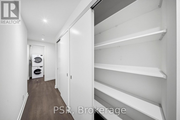 409 - 70 ORDNANCE STREET, Toronto (Niagara), Ontario, M6K0G9