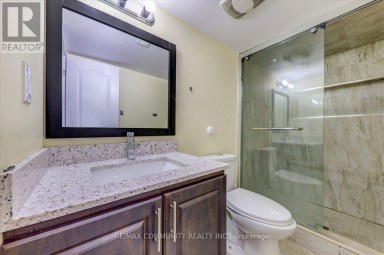 69 CLEARFIELD DRIVE Brampton (Bram East) Ontario photo 32