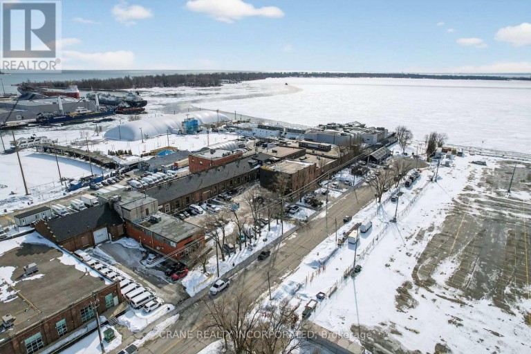 31F POLSON STREET, Toronto (South Riverdale), Ontario, M5A1A4