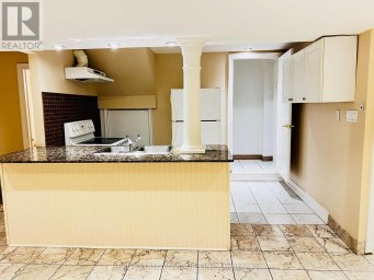 2 ADAM ERNST BASEMENT COURT Vaughan (Vellore Village) Ontario photo 1