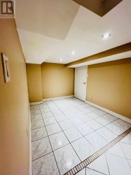 2 ADAM ERNST BASEMENT COURT Vaughan (Vellore Village) Ontario photo 4