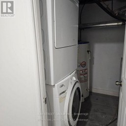 63 YORKLAND STREET Richmond Hill (Devonsleigh) Ontario photo 4