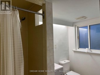 ROOM - 28 CONLINS ROAD Toronto (Highland Creek) Ontario photo 3