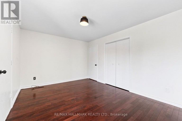 UPPER / 2ND - 402 KINGSTON ROAD, Toronto (East End-Danforth), Ontario, M4L1T9