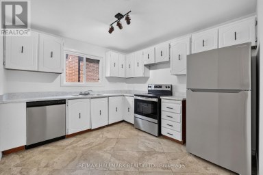 UPPER / 2ND - 402 KINGSTON ROAD Toronto (East End-Danforth) Ontario photo 17