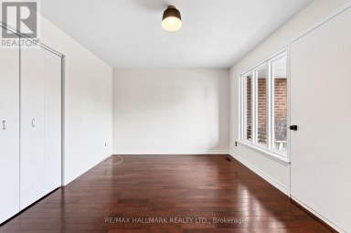 UPPER / 2ND - 402 KINGSTON ROAD Toronto (East End-Danforth) Ontario photo 8