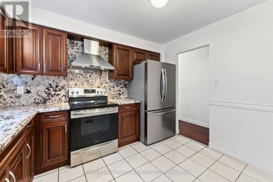 MAIN - 402 KINGSTON ROAD Toronto (East End-Danforth) Ontario photo 18