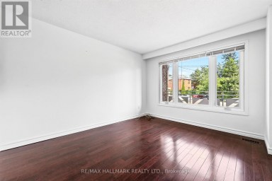 MAIN - 402 KINGSTON ROAD Toronto (East End-Danforth) Ontario photo 9