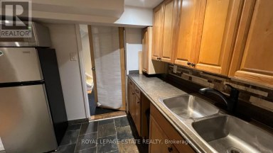 372 VICTORIA PARK AVENUE Toronto (The Beaches) Ontario photo 6
