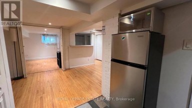 372 VICTORIA PARK AVENUE Toronto (The Beaches) Ontario photo 7
