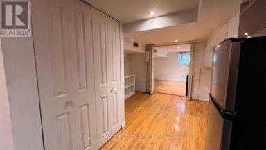 372 VICTORIA PARK AVENUE Toronto (The Beaches) Ontario photo 8