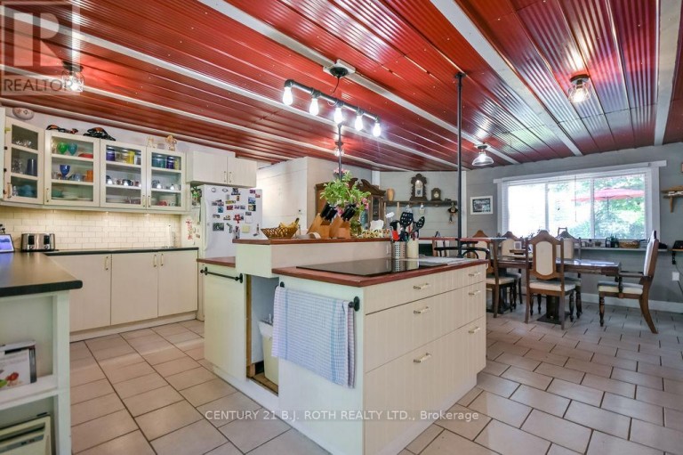 12 PATRICIA DRIVE, Ramara (Atherley), Ontario, L3V6N1