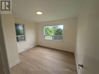 7900 YONGE STREET Innisfil (Stroud) Ontario photo 11