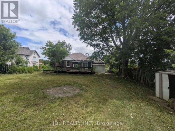 7900 YONGE STREET, Innisfil (Stroud), Ontario, L9S1A8