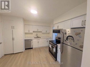 7900 YONGE STREET Innisfil (Stroud) Ontario photo 5