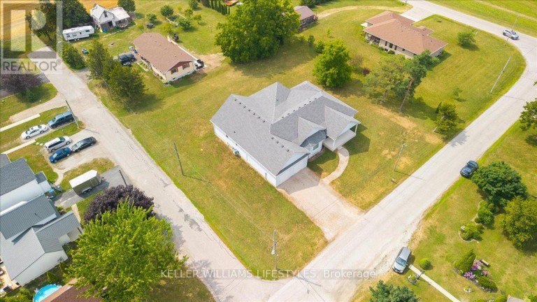 3167 BROADWAY STREET, Brooke-Alvinston (Brooke Alvinston), Ontario, N0N1A0