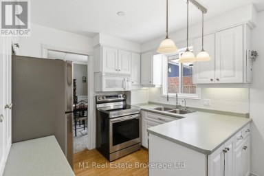 114 ANGELICA STREET Centre Wellington (Fergus) Ontario photo 14