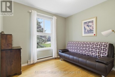 114 ANGELICA STREET Centre Wellington (Fergus) Ontario photo 21