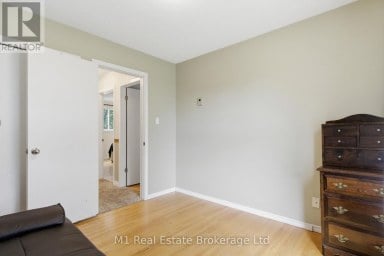 114 ANGELICA STREET Centre Wellington (Fergus) Ontario photo 22