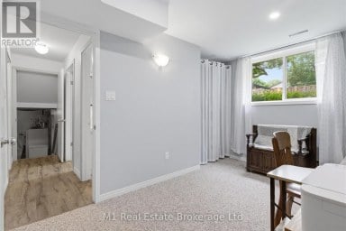 114 ANGELICA STREET Centre Wellington (Fergus) Ontario photo 29