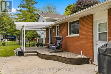 114 ANGELICA STREET Centre Wellington (Fergus) Ontario photo 35