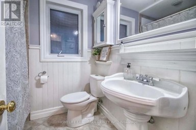 MAIN - 66 QUEENSBURY AVENUE Toronto (Birchcliffe-Cliffside) Ontario photo 12