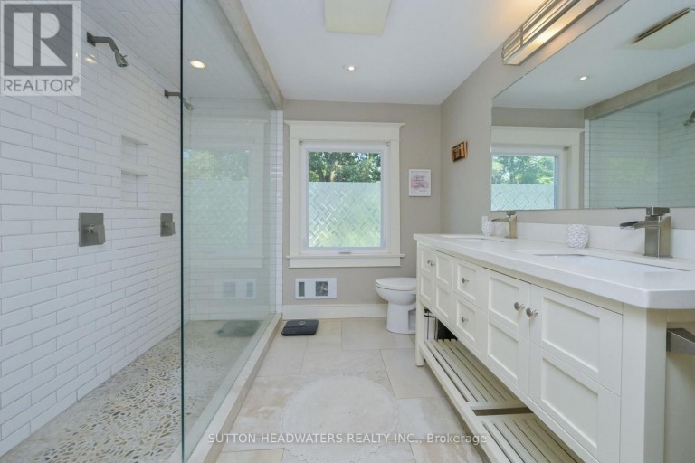 14427 CREDITVIEW ROAD, Caledon (Cheltenham), Ontario, L7C1N3