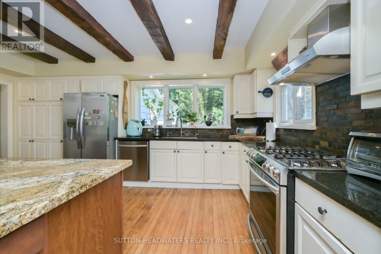 14427 CREDITVIEW ROAD, Caledon (Cheltenham), Ontario, L7C1N3