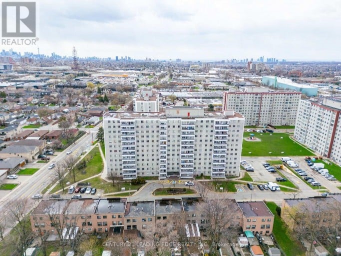 1208 - 200 LOTHERTON PATHWAY, Toronto (Yorkdale-Glen Park), Ontario, M6B2G9