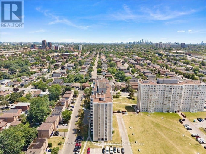 1208 - 200 LOTHERTON PATHWAY, Toronto (Yorkdale-Glen Park), Ontario, M6B2G9