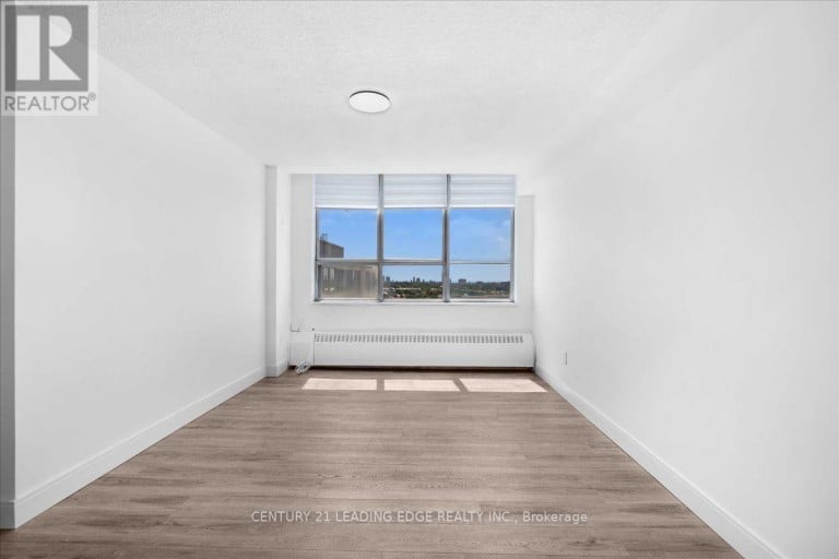 1208 - 200 LOTHERTON PATHWAY, Toronto (Yorkdale-Glen Park), Ontario, M6B2G9