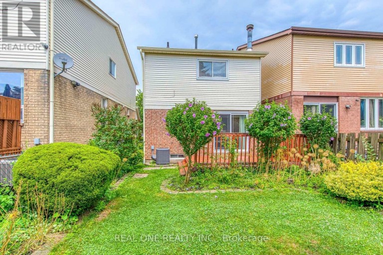741 QUEENSBRIDGE DRIVE, Mississauga (Creditview), Ontario, L5C3T3