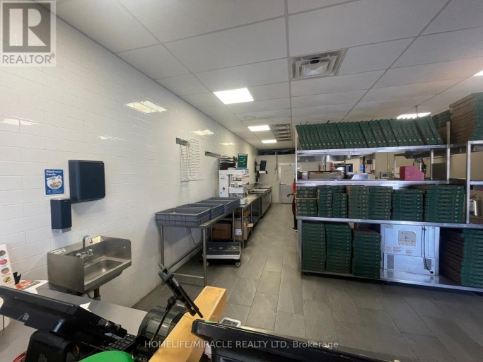 3 - 1060 ONTARIO STREET, Stratford, Ontario, N5A6Z3