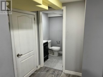 LOWER - 23 JAY COURT Kitchener Ontario photo 16